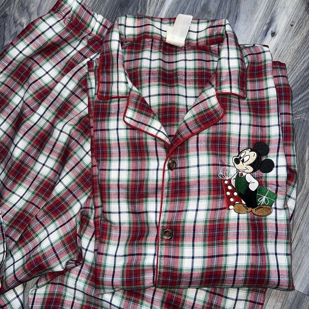 Disney Store Mickey Mouse Pajama Set Mens XL Red Plaid Light Flannel Christmas - Picture 2 of 16